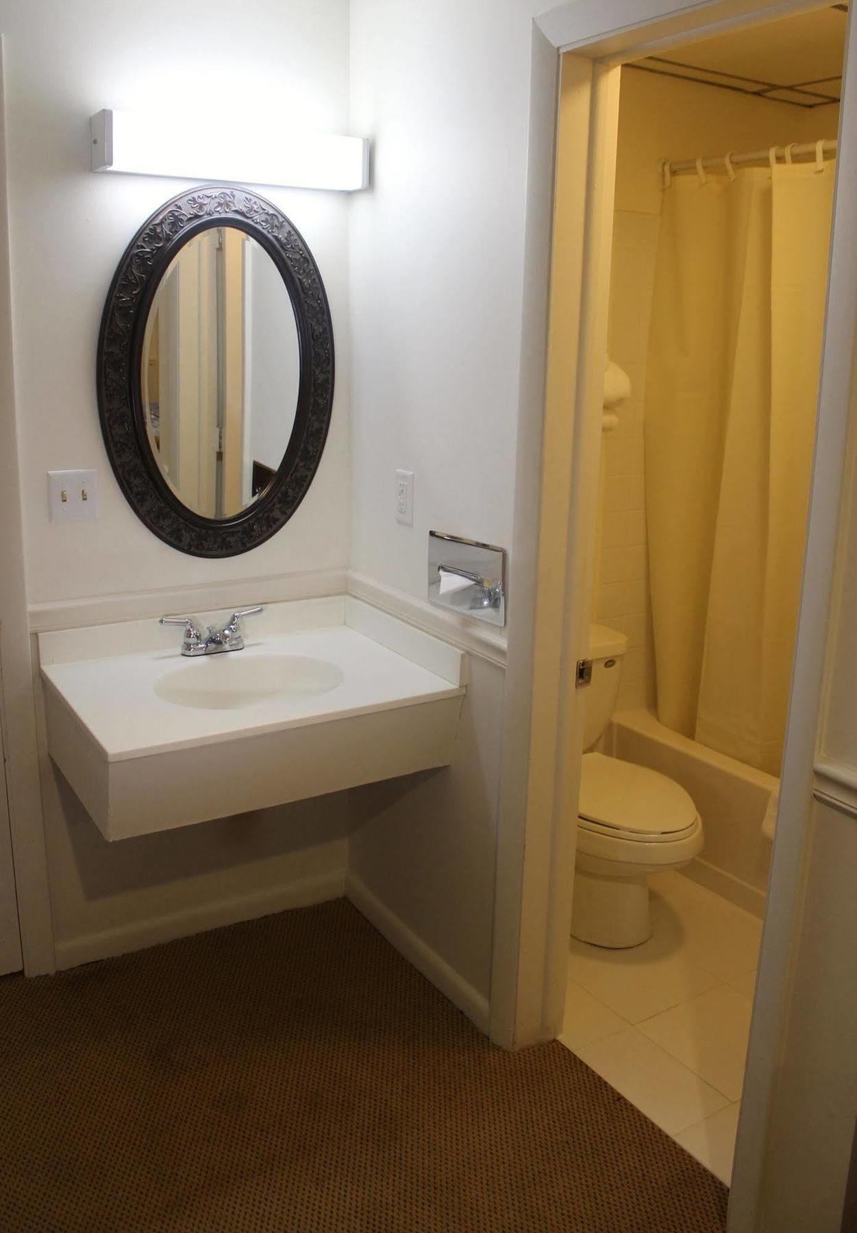 Anchorage Inn Burlington Ngoại thất bức ảnh